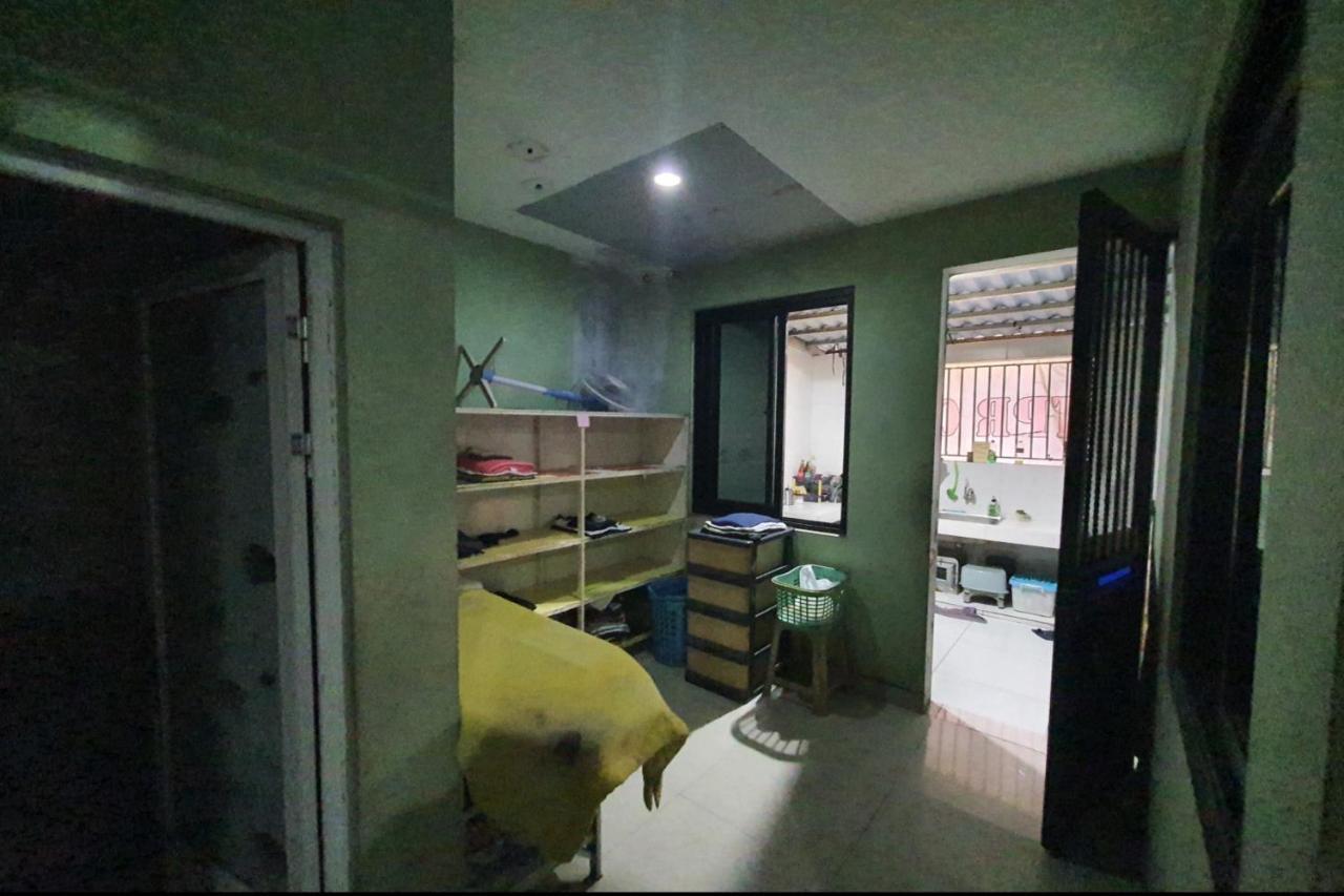סוראבאיה Oyo 93109 Garden Homestay 1 Tpr מראה חיצוני תמונה