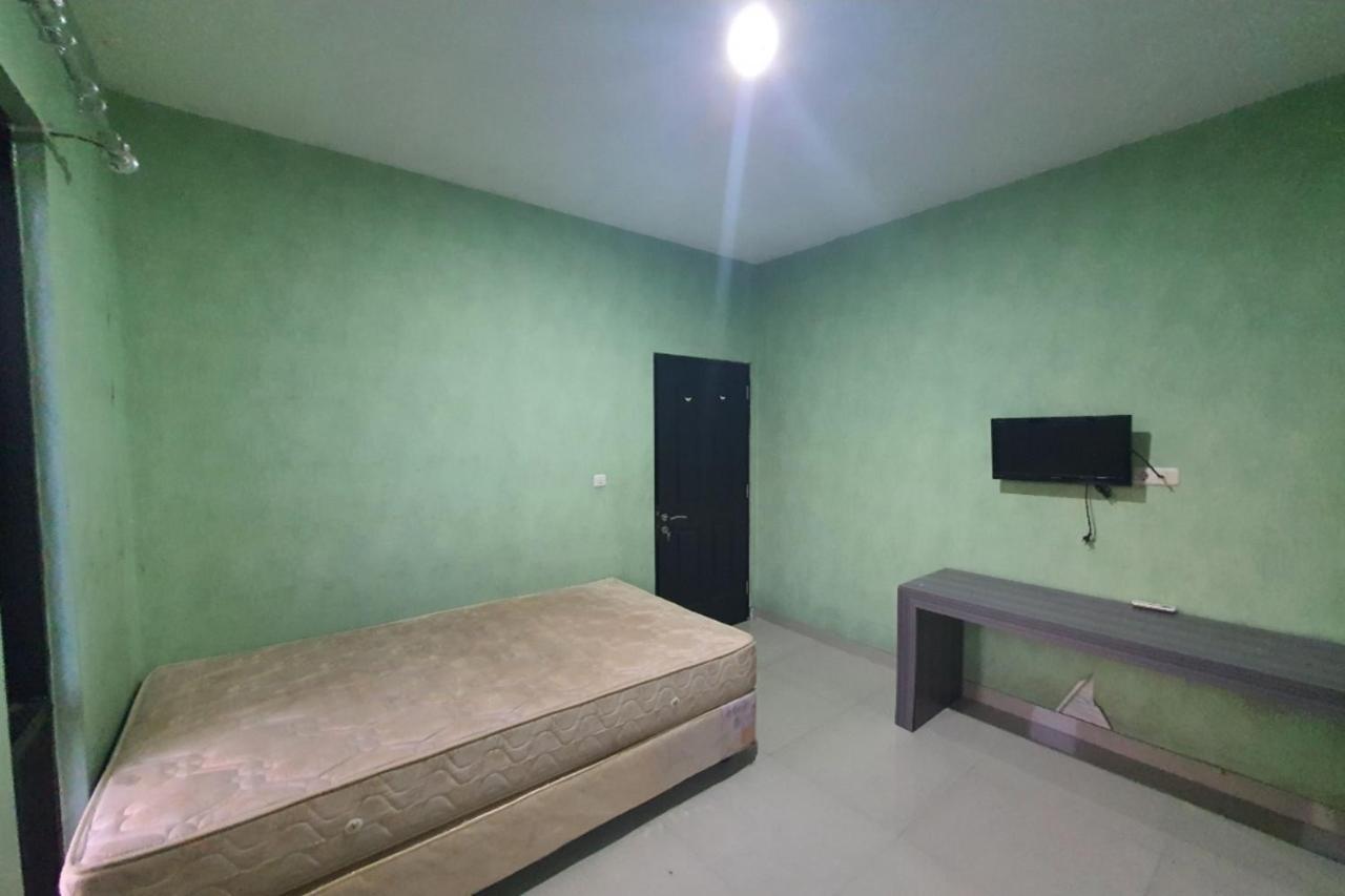 סוראבאיה Oyo 93109 Garden Homestay 1 Tpr מראה חיצוני תמונה