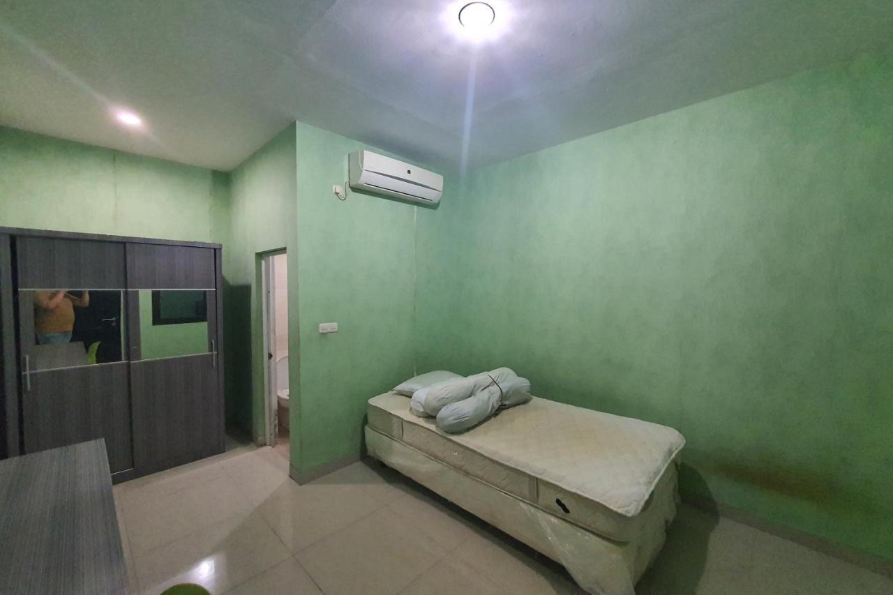 סוראבאיה Oyo 93109 Garden Homestay 1 Tpr מראה חיצוני תמונה