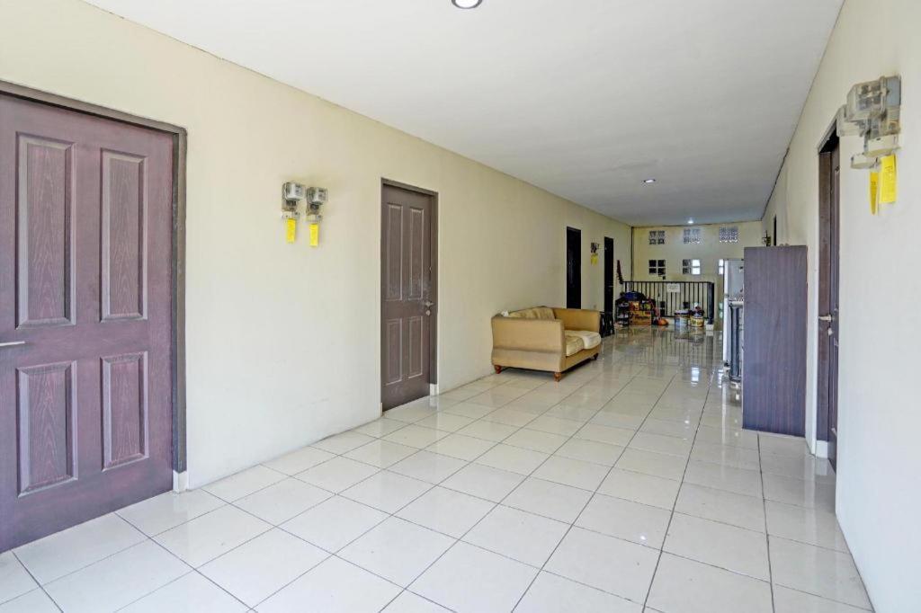 סוראבאיה Oyo 93109 Garden Homestay 1 Tpr מראה חיצוני תמונה
