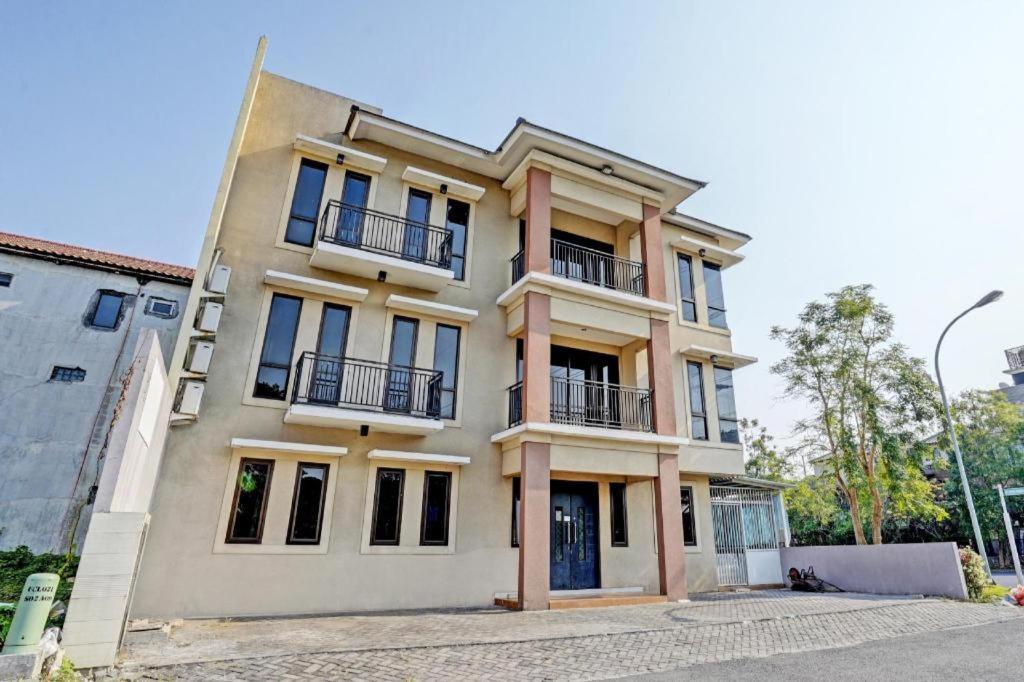 סוראבאיה Oyo 93109 Garden Homestay 1 Tpr מראה חיצוני תמונה